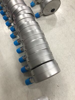 Manometro in acciaio inossidabile Qindao con tubo Bourdon bronzo fosforo e doppia scala per misure accurate di glicerina